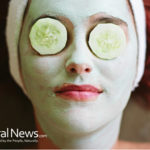 8 Best Natural Methods for Sagging Skin under the Eyes